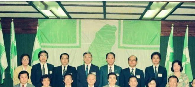 在蒋家控制下的台湾地区是如何产生的？并且赢下了(图17)