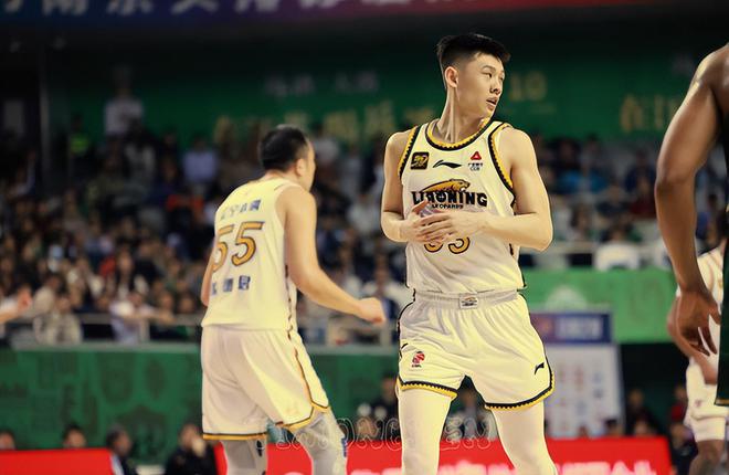 奥利弗轰11+4+1证明自己！赵继伟9+1+2王岚嵚10+2辽篮领先2分(图3)