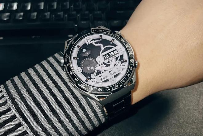 智能手表不要乱买2025年公认2款品牌智能手表用户高度推荐！(图3)