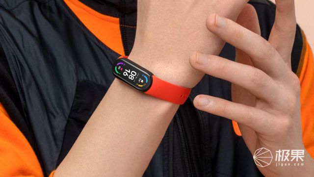 新品 新增血氧监测！「小米手环6」发布“价格不变”功能大升级229元起(图1)