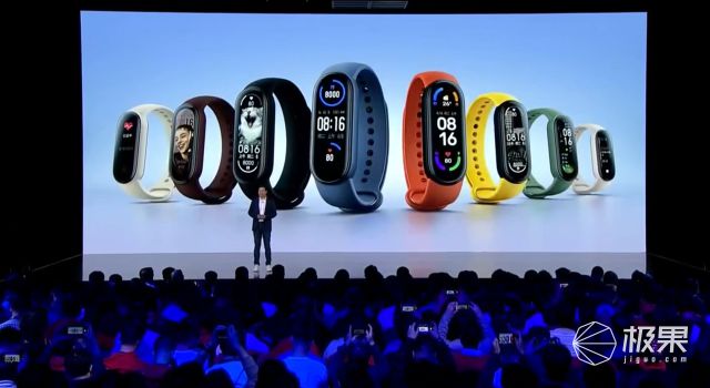 新品 新增血氧监测！「小米手环6」发布“价格不变”功能大升级229元起(图2)